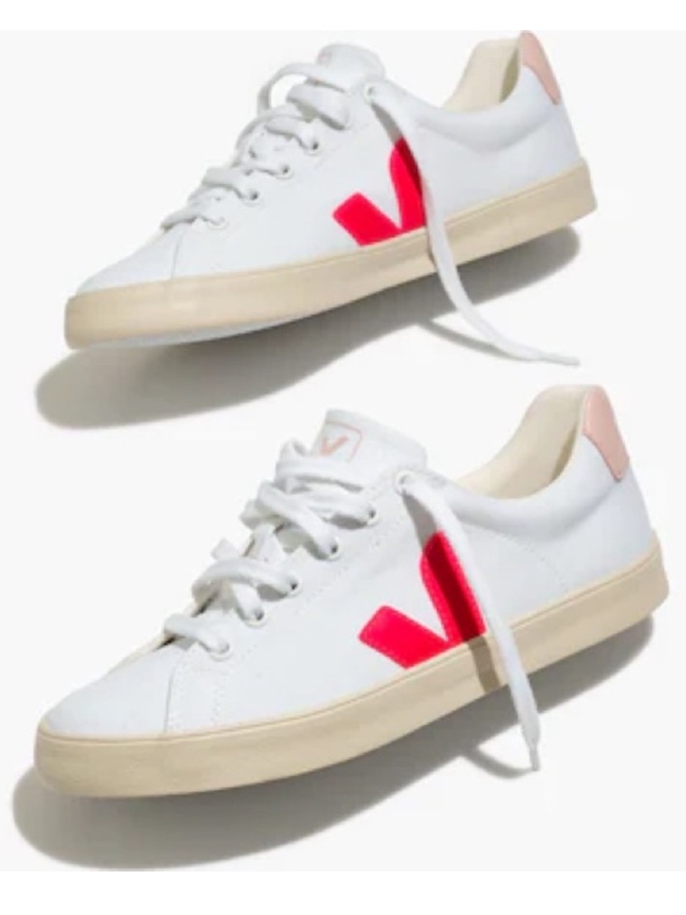 Veja canvas esplar SE low sneaker in white and pink